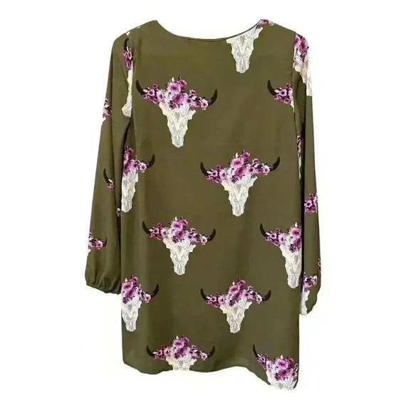 - Altar'd State Women's Longhorn Skull Boho Green Shift Dress, Size S, Pre… - Picture 2 of 6
